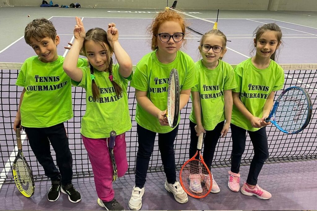 I giovani tennisti al Tennis Courmayeur